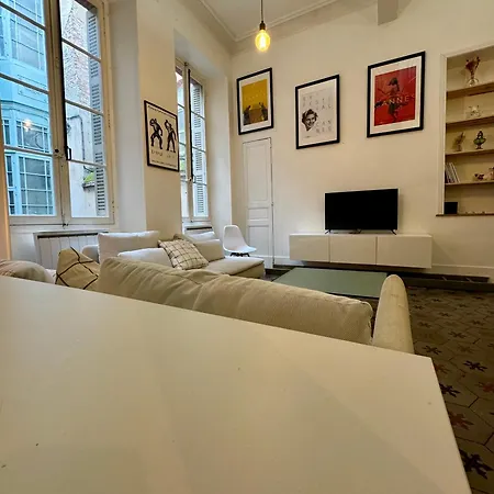 Le Yellow Submarine - Loft - Hyper Centre Apartment